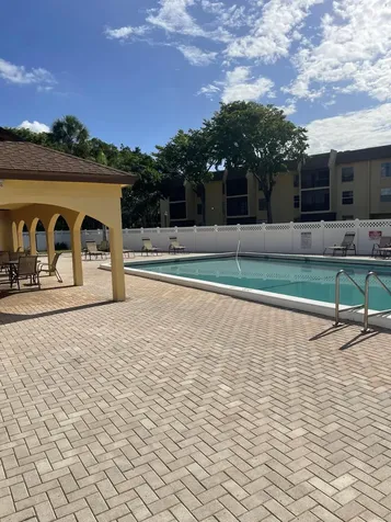 450 NW 20th Street Boca Raton FL 33431