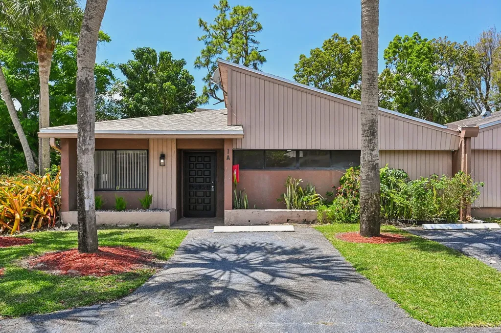 166 Sparrow Drive Royal Palm Beach FL 33411