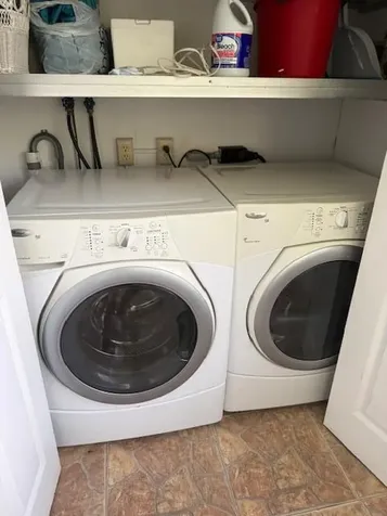 670 N Brittany N Delray Beach FL 33446