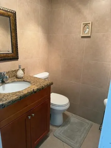 670 N Brittany N Delray Beach FL 33446