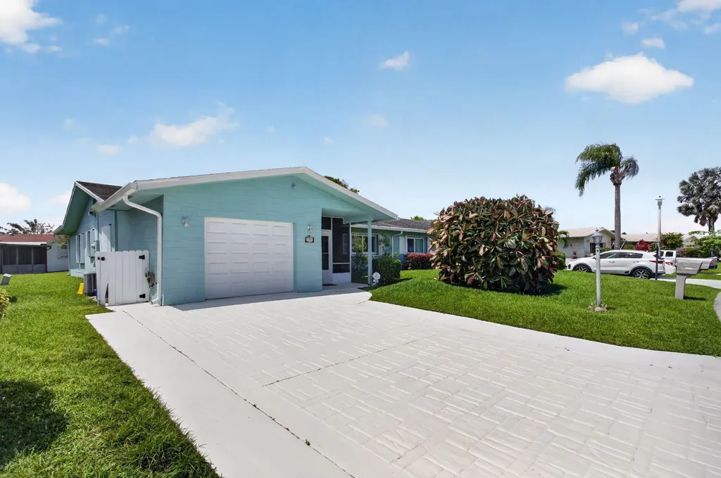 13891 Packard Terrace Delray Beach FL 33484