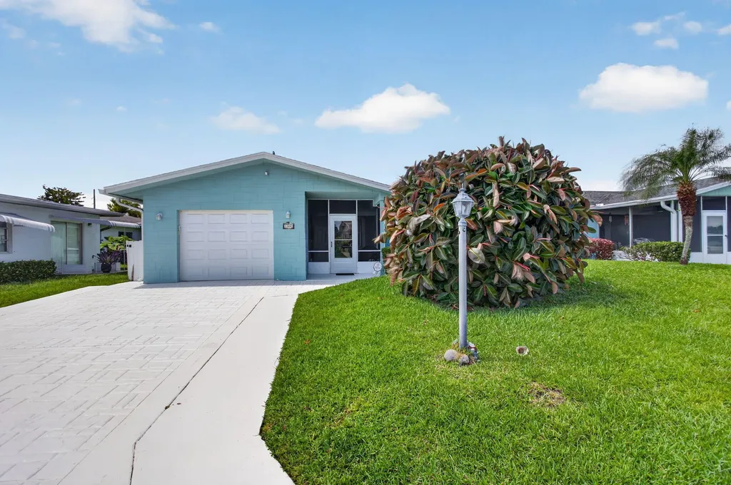 13891 Packard Terrace Delray Beach FL 33484