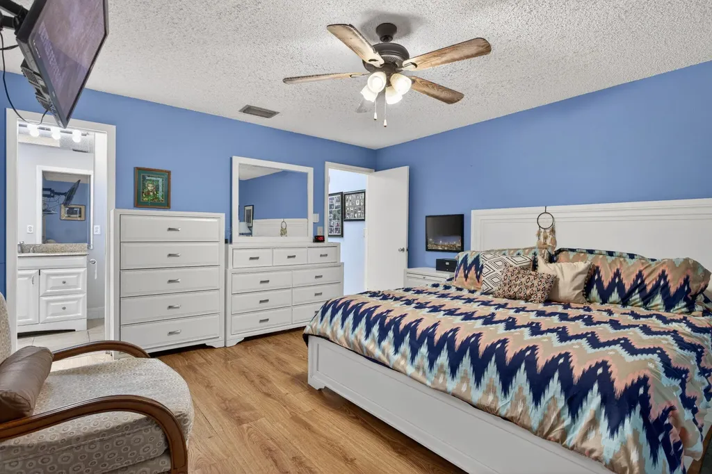 13891 Packard Terrace Delray Beach FL 33484