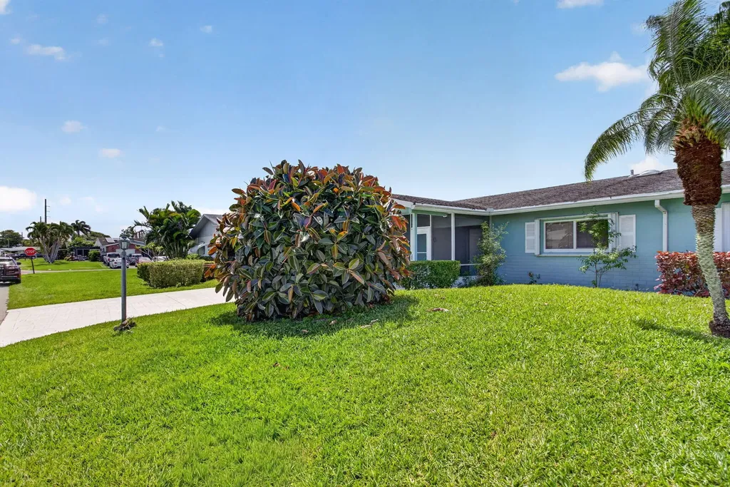 13891 Packard Terrace Delray Beach FL 33484