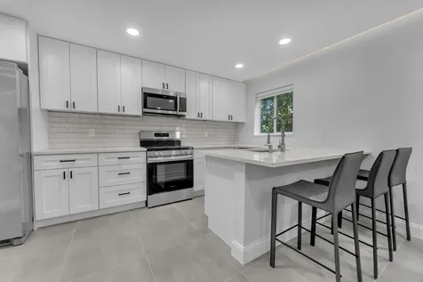 381 SE 15th Avenue Deerfield Beach FL 33441