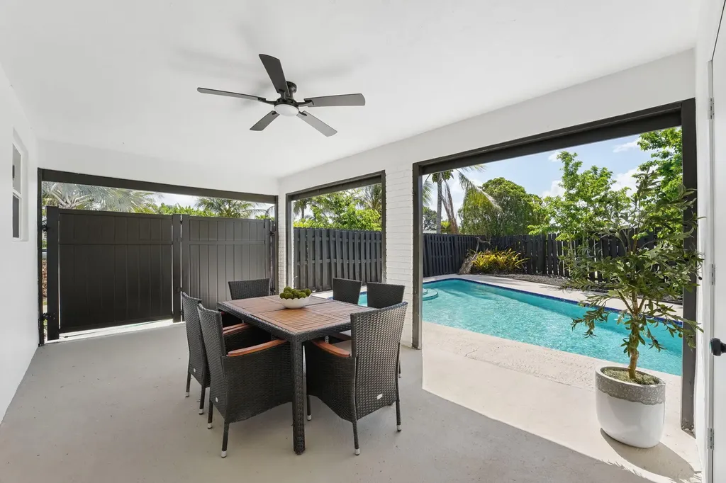 1527 Live Oak Drive West Palm Beach FL 33415
