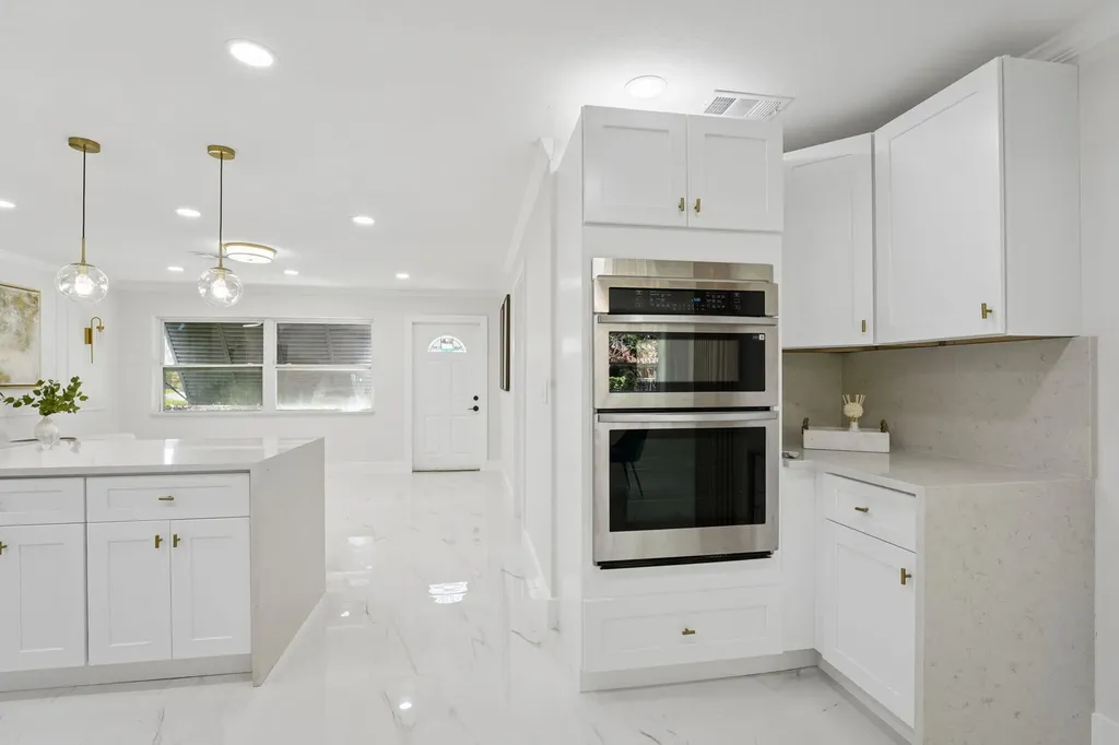 1527 Live Oak Drive West Palm Beach FL 33415
