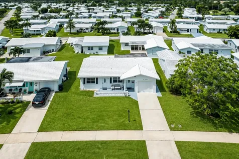 517 SW 18th Street Boynton Beach FL 33426