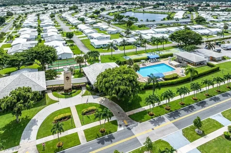 517 SW 18th Street Boynton Beach FL 33426