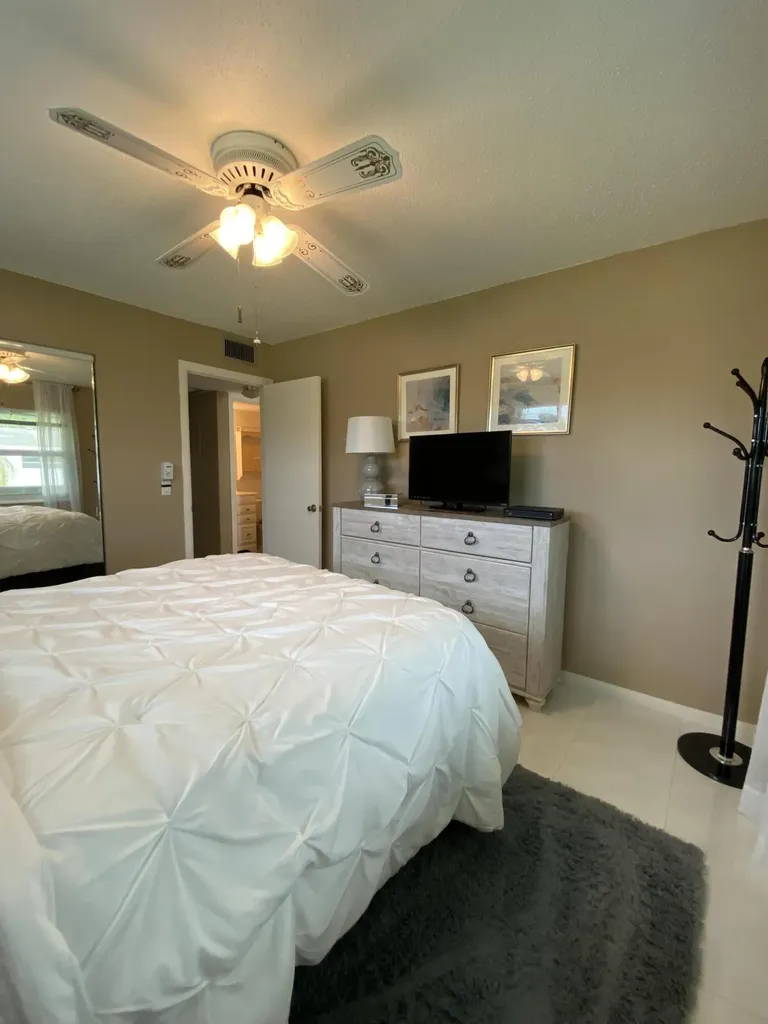 72 Newport D Deerfield Beach FL 33442