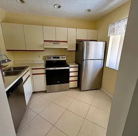 21938 Remsen Terrace Boca Raton FL 33433