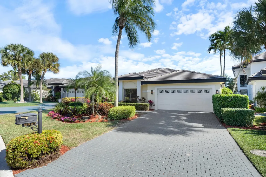 5537 Steeplechase Boca Raton FL 33496