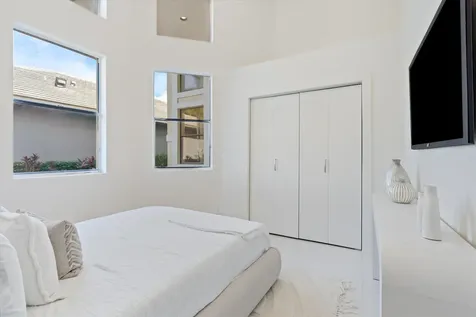 5537 Steeplechase Boca Raton FL 33496