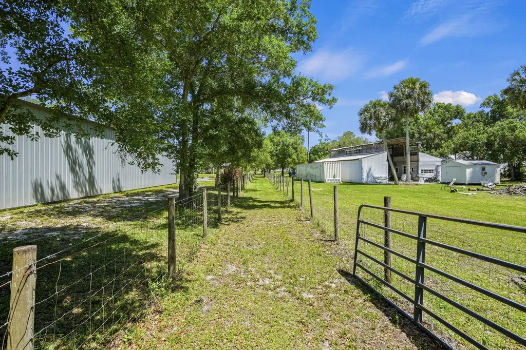 6289 S Header Canal Road Port St Lucie FL 34987