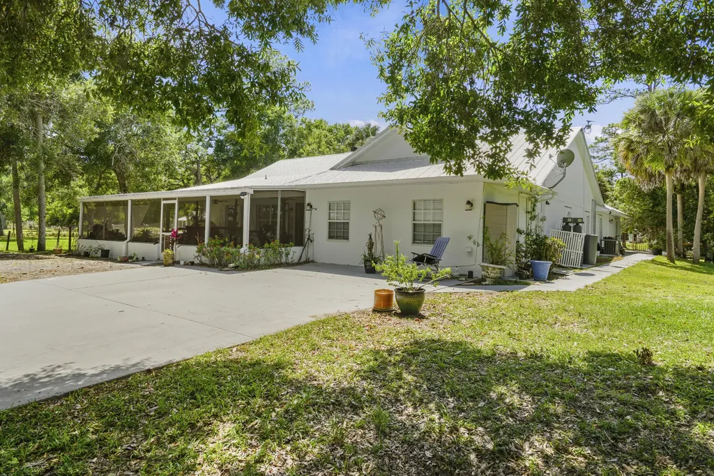 6289 S Header Canal Road Port St Lucie FL 34987