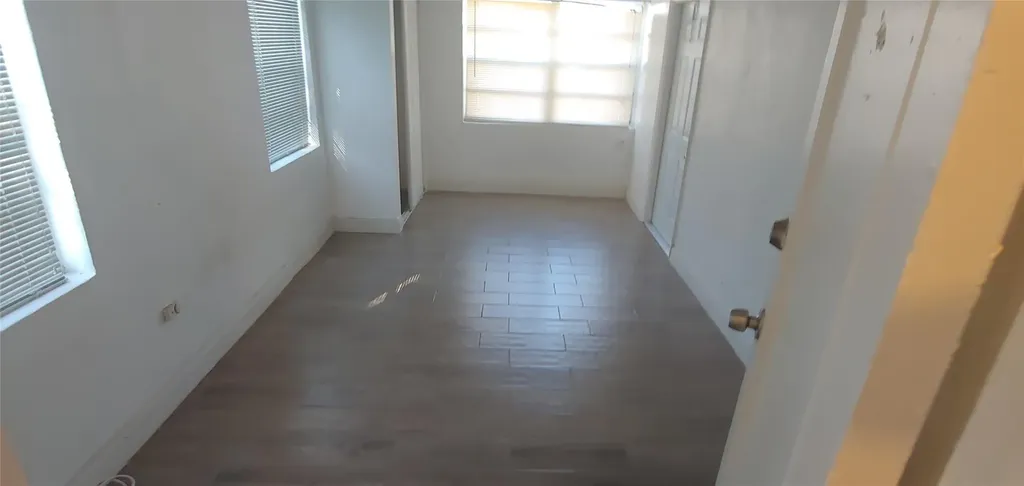 3860 NW 8th Place Fort Lauderdale FL 33311