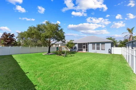 10640 SW Waterway Lane Port St Lucie FL 34987