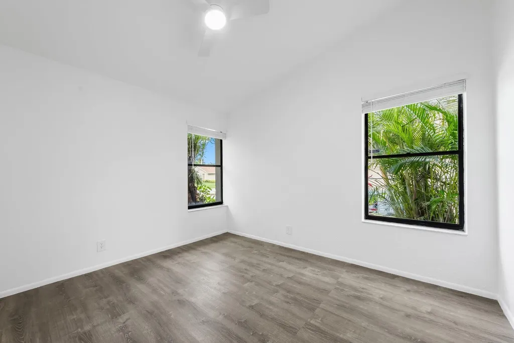 9718 Lancaster Place Boca Raton FL 33434