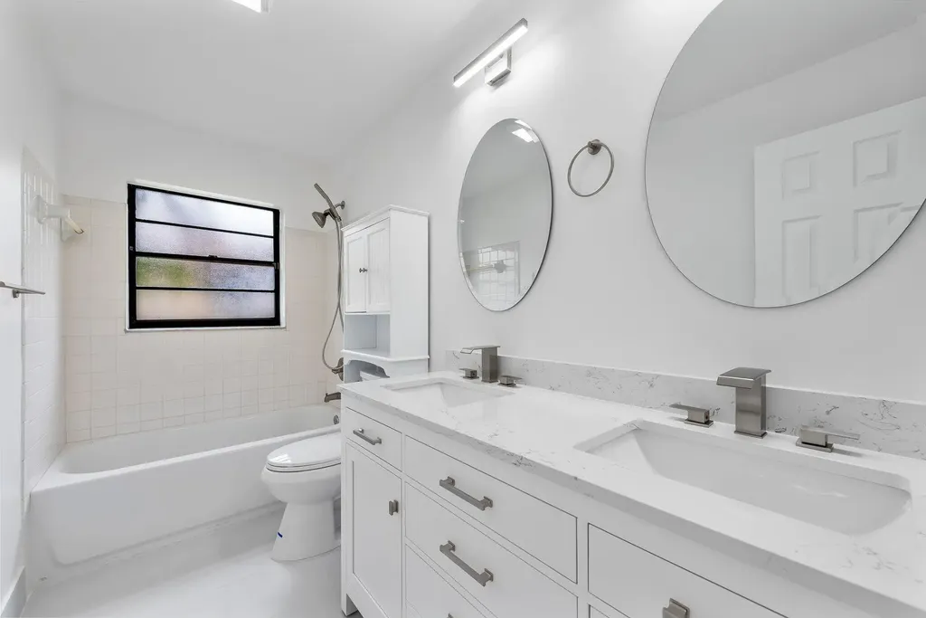 9718 Lancaster Place Boca Raton FL 33434