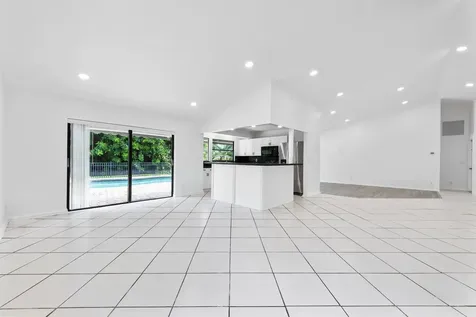 9718 Lancaster Place Boca Raton FL 33434