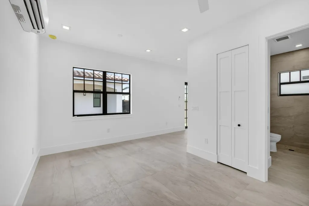 1013 Ardmore Road West Palm Beach FL 33401