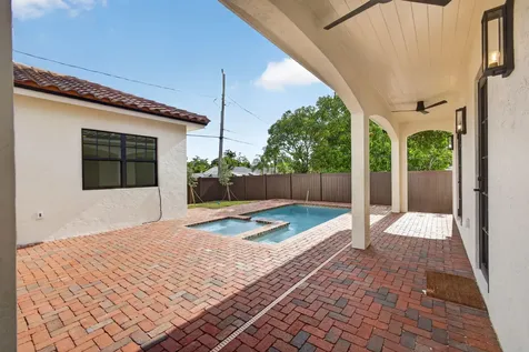 1013 Ardmore Road West Palm Beach FL 33401