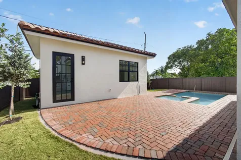 1013 Ardmore Road West Palm Beach FL 33401