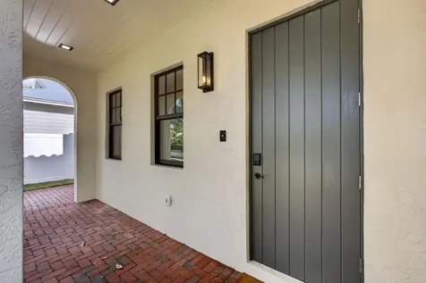 1013 Ardmore Road West Palm Beach FL 33401