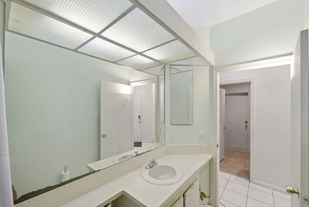 1239 Sussex Street Boynton Beach FL 33436