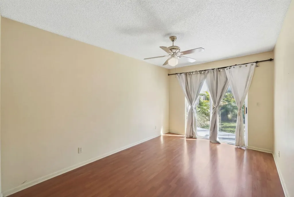 1239 Sussex Street Boynton Beach FL 33436