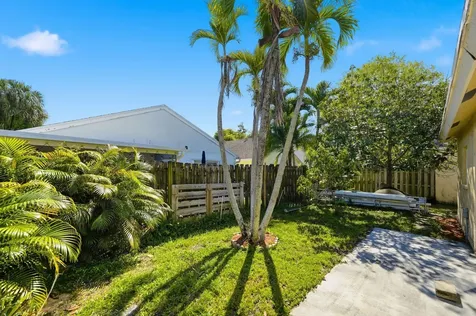 1239 Sussex Street Boynton Beach FL 33436