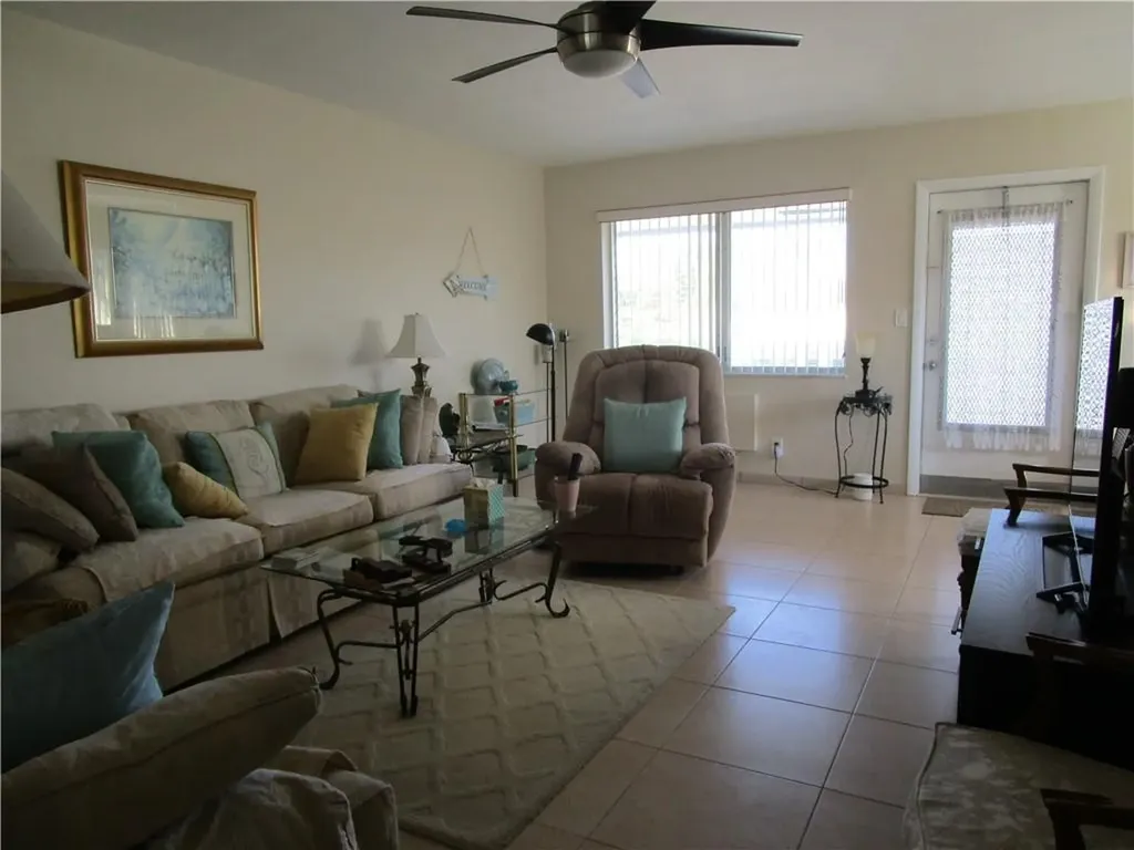 2000 NE 51st Court Fort Lauderdale FL 33308