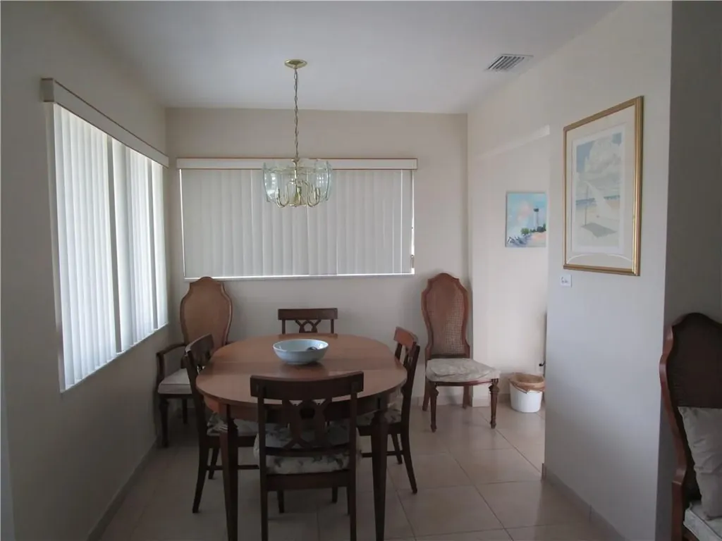 2000 NE 51st Court Fort Lauderdale FL 33308
