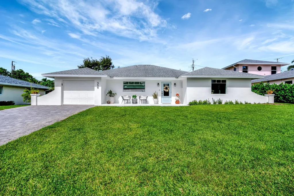 359 Beacon Street Tequesta FL 33469