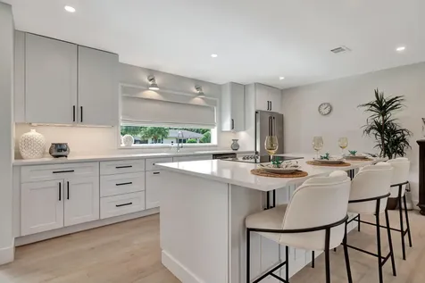 359 Beacon Street Tequesta FL 33469