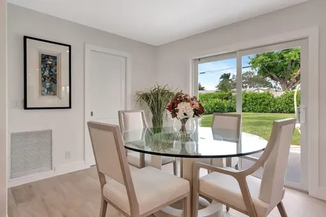 359 Beacon Street Tequesta FL 33469