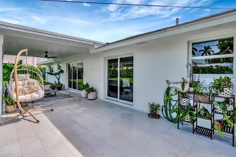 359 Beacon Street Tequesta FL 33469