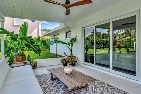 359 Beacon Street Tequesta FL 33469