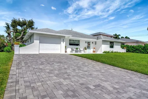 359 Beacon Street Tequesta FL 33469