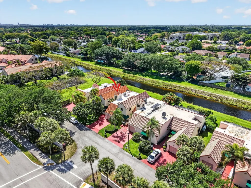 6130 Vía Tierra Boca Raton FL 33433