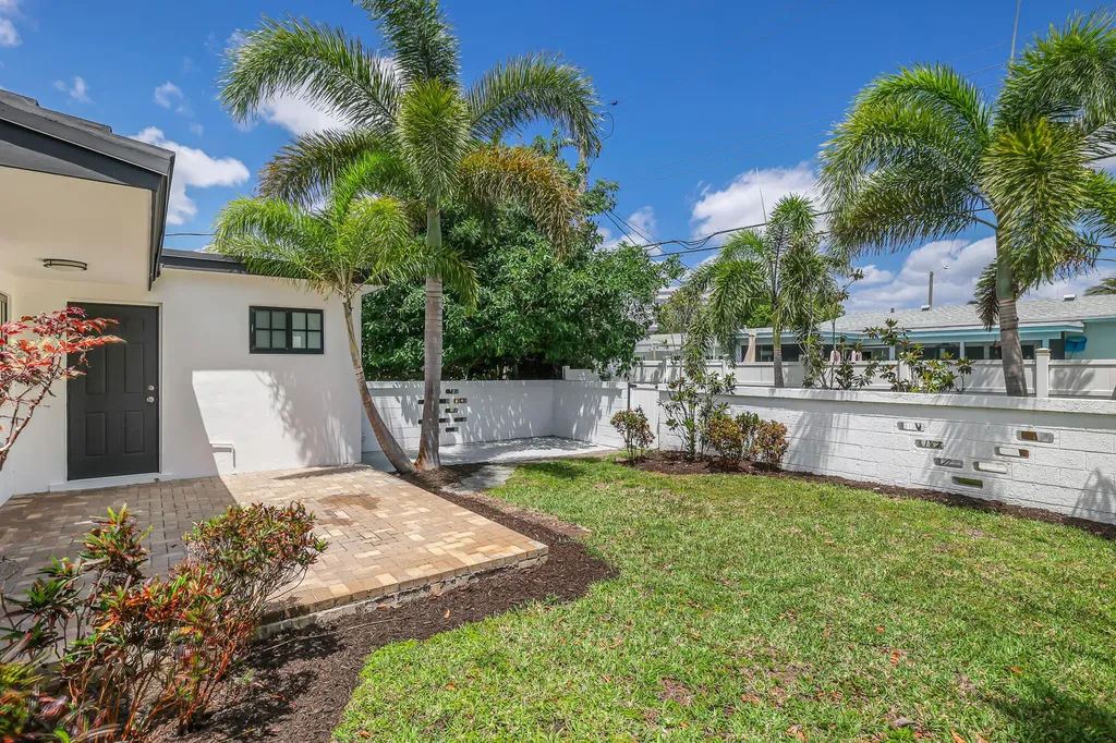 101 NE 57th Court Fort Lauderdale FL 33334