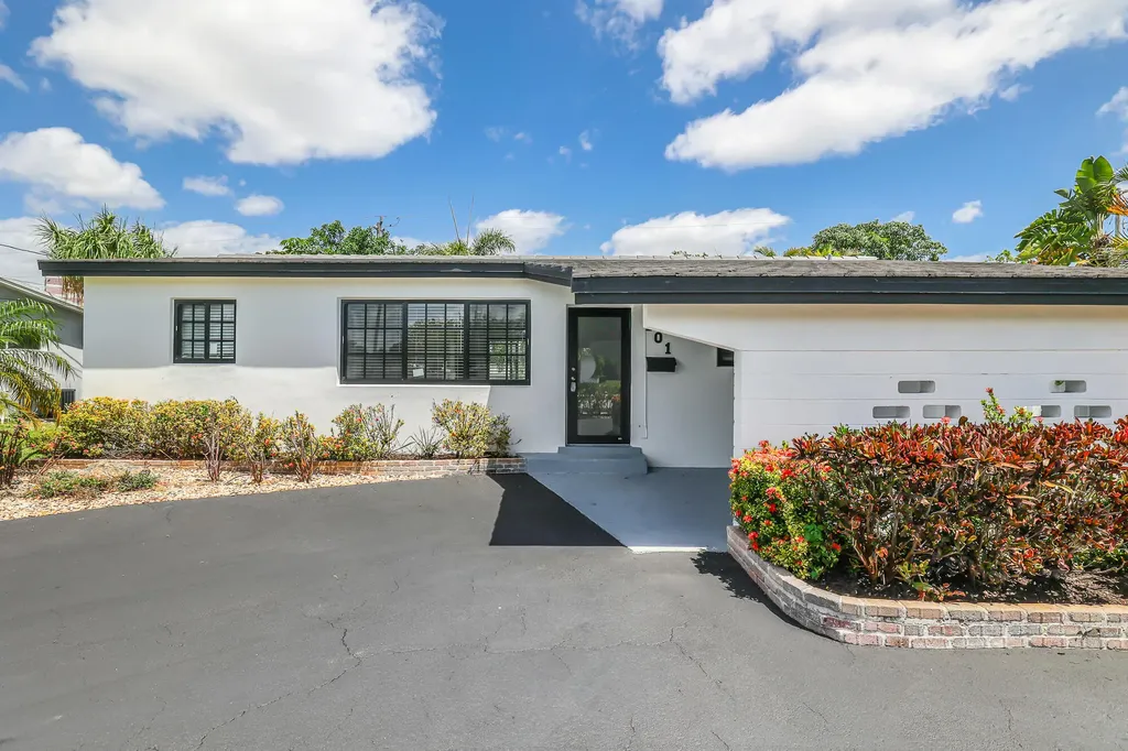101 NE 57th Court Fort Lauderdale FL 33334