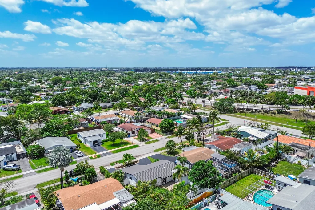 101 NE 57th Court Fort Lauderdale FL 33334