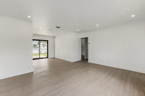 101 NE 57th Court Fort Lauderdale FL 33334