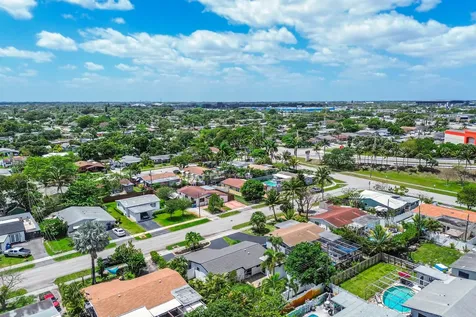 101 NE 57th Court Fort Lauderdale FL 33334