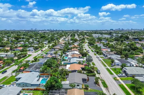 101 NE 57th Court Fort Lauderdale FL 33334