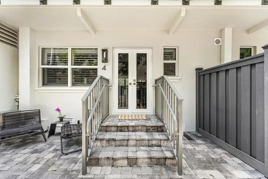 1025 Casuarina Road Delray Beach FL 33483