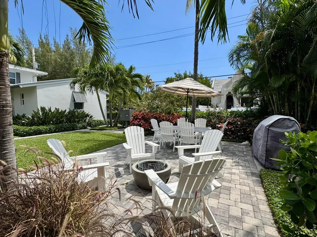 1025 Casuarina Road Delray Beach FL 33483