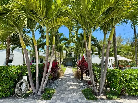 1025 Casuarina Road Delray Beach FL 33483