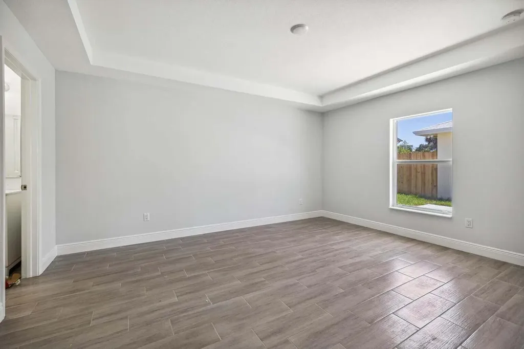 1132 11th Street West Palm Beach FL 33401